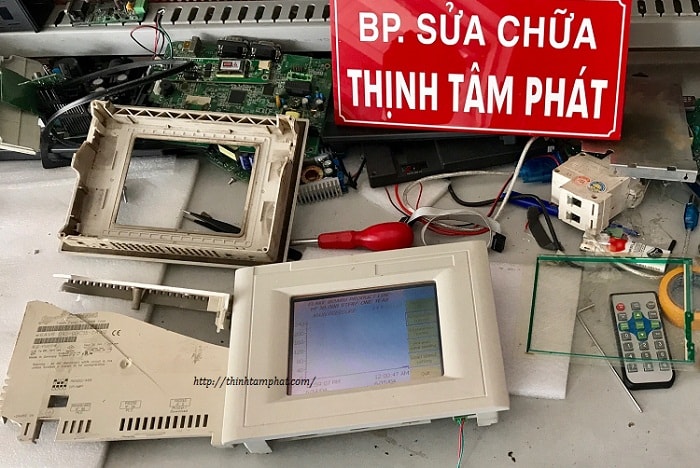 sua-chua-man-hinh-hmi-siemens